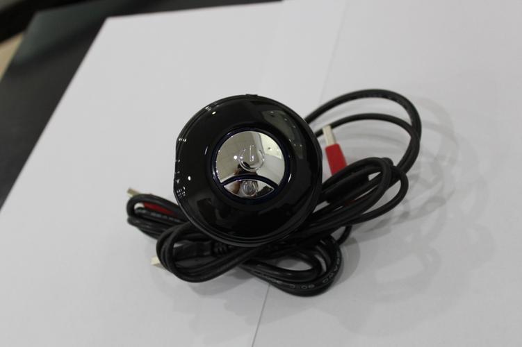 电脑数码产品制造设备与网吧桌设备 从开关到周边配件的全链解析